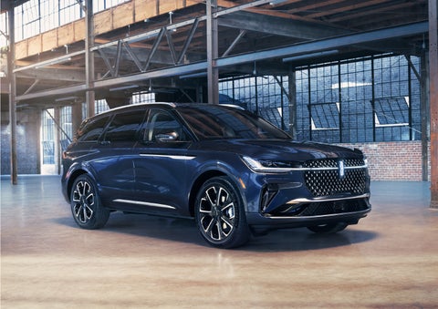 A 2024 Lincoln Nautilus® SUV is parked in an industrial space. | Bluebonnet Motors Lincoln in New Braunfels TX