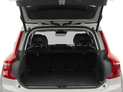 2017 Volvo XC90 Momentum