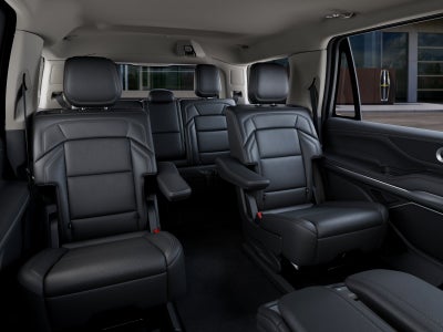2027 Lincoln Navigator Premiere