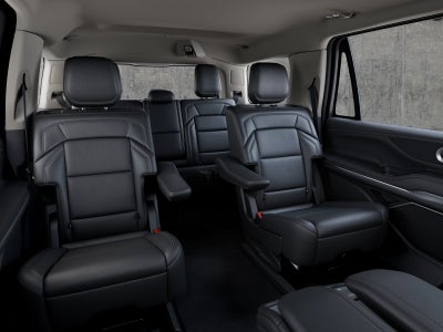 2027 Lincoln Navigator Premiere