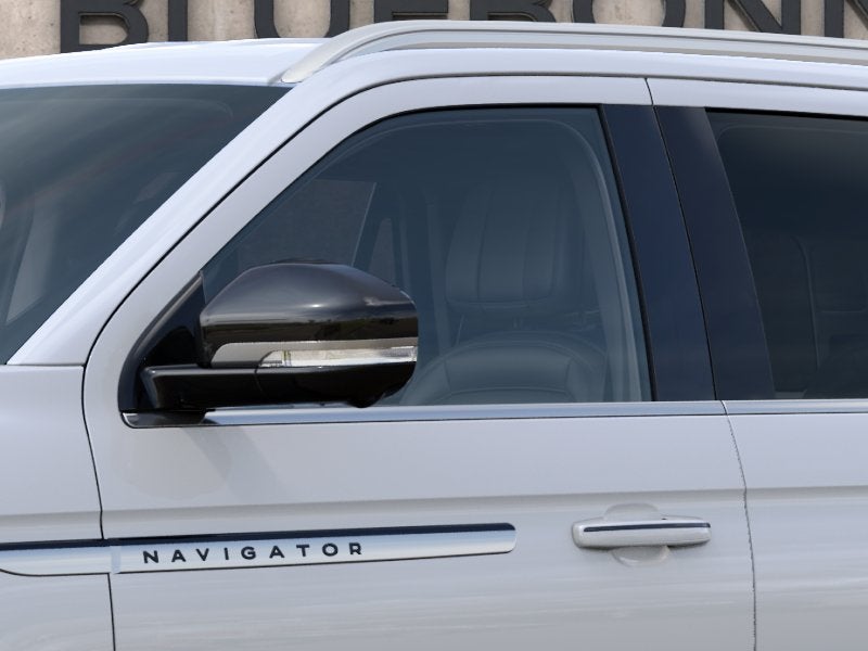 2027 Lincoln Navigator Premiere