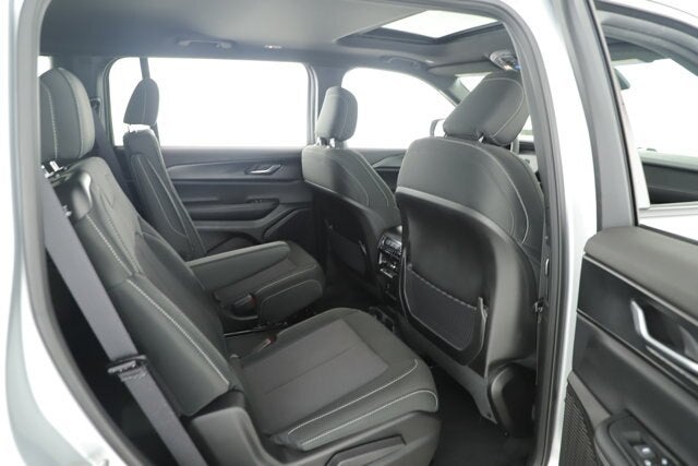 2025 Jeep Grand Cherokee L Laredo X