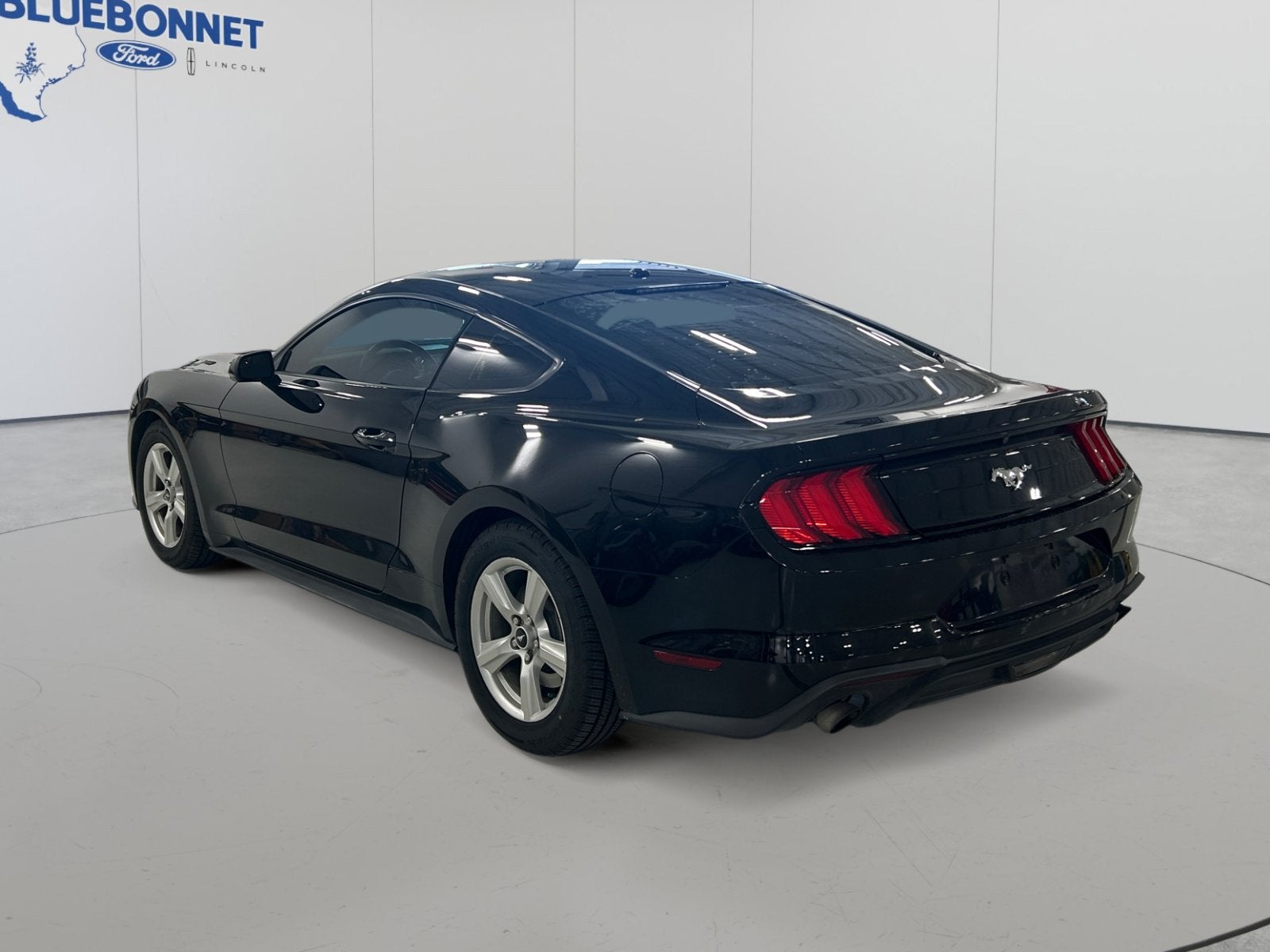 2019 Ford Mustang I4