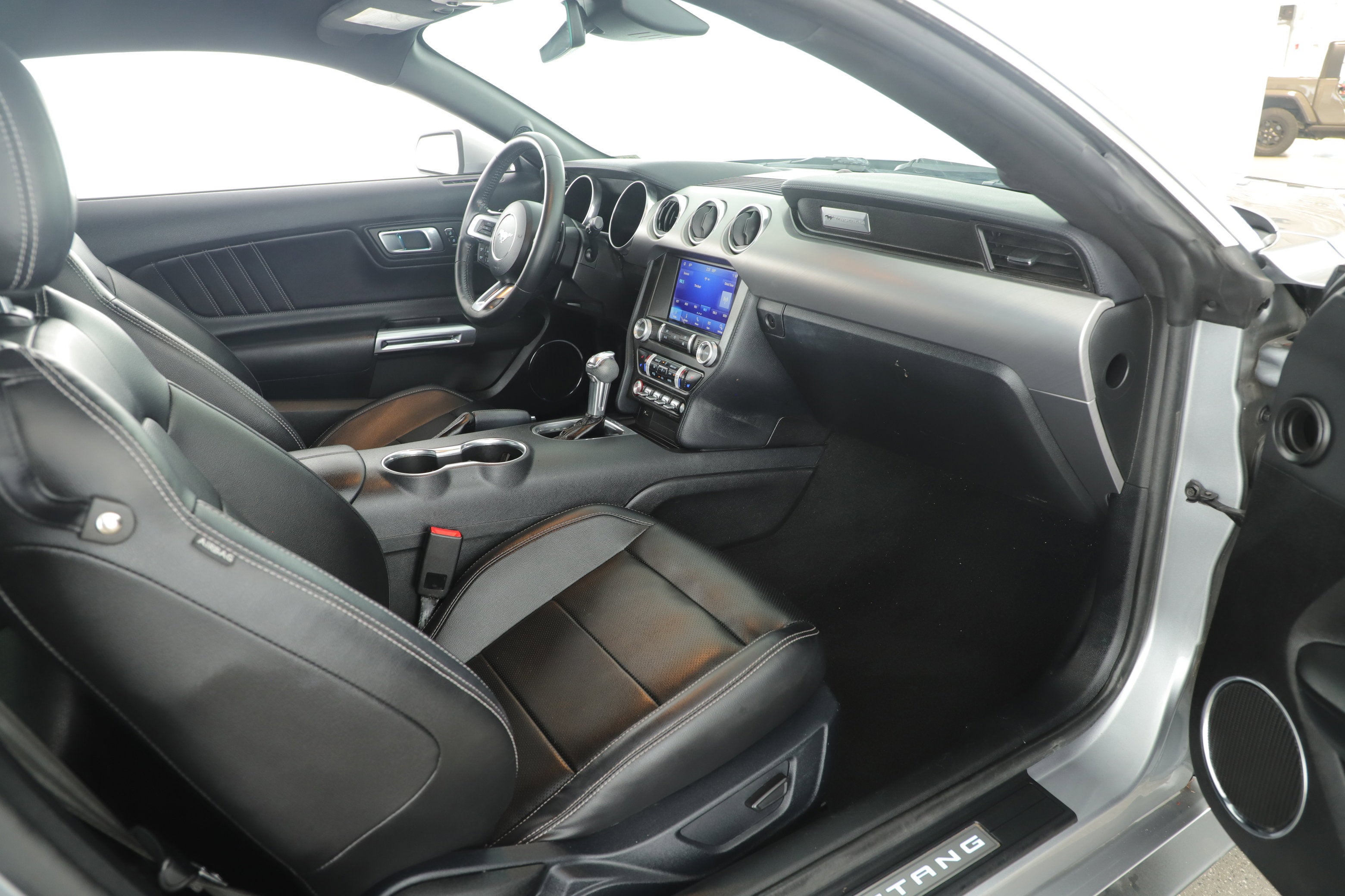 2021 Ford Mustang Base