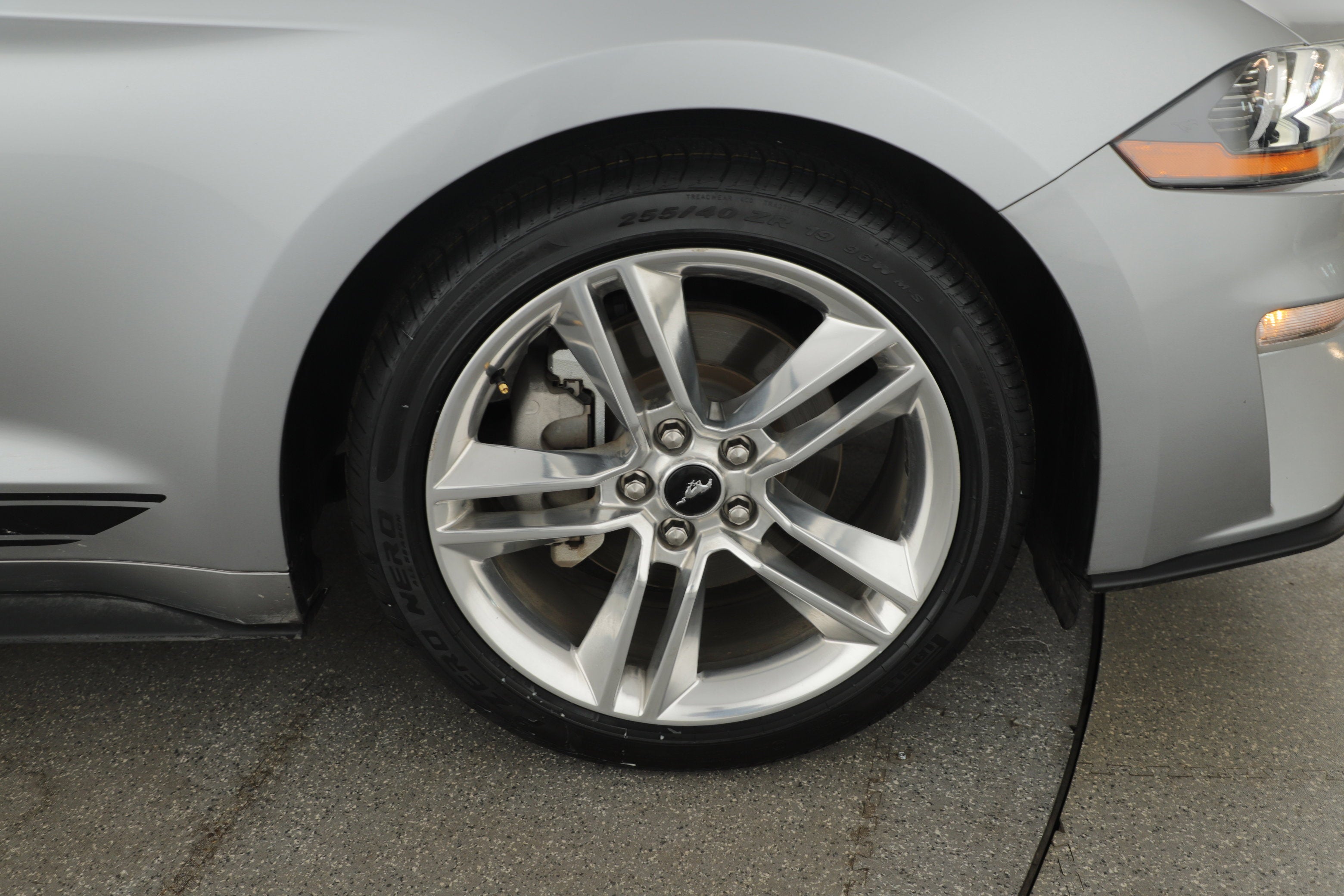 2021 Ford Mustang Base