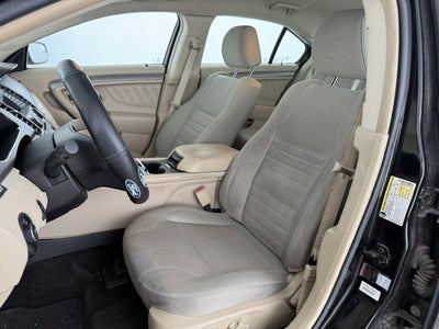 2016 Ford Taurus SE