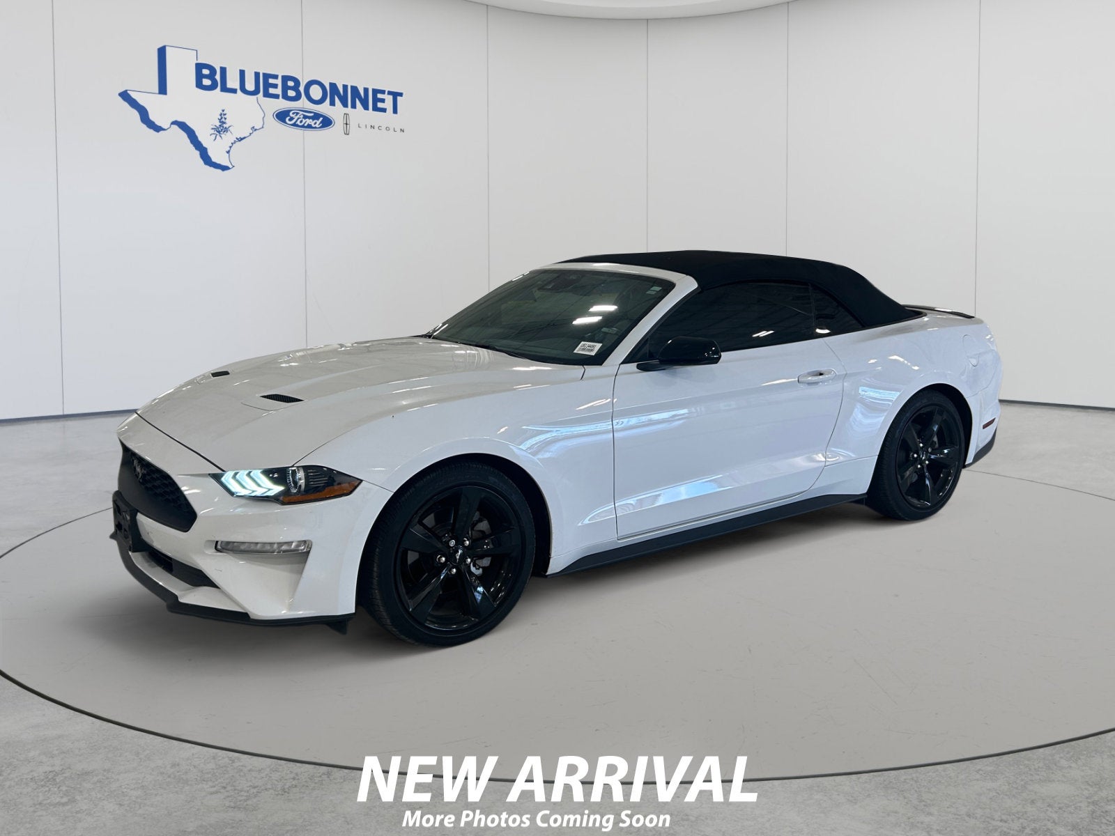 2022 Ford Mustang Premium