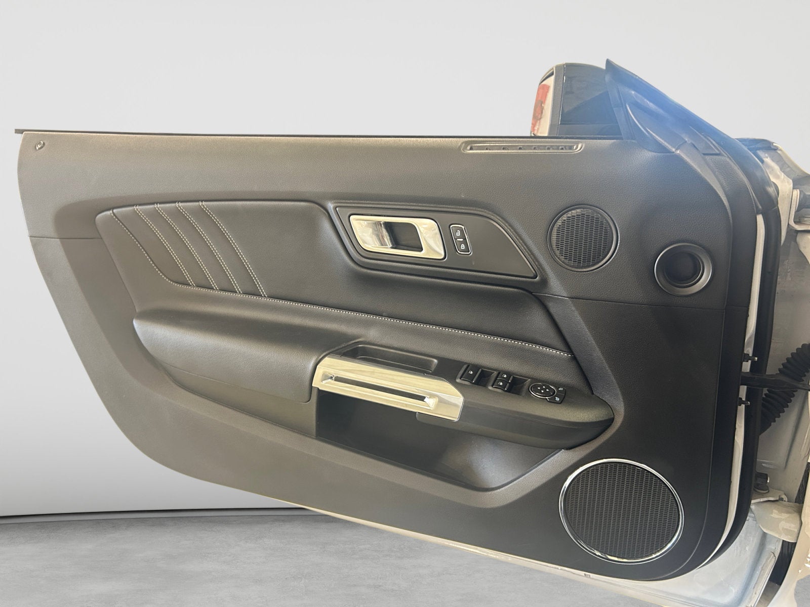 2022 Ford Mustang Premium