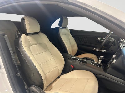 2022 Ford Mustang Premium