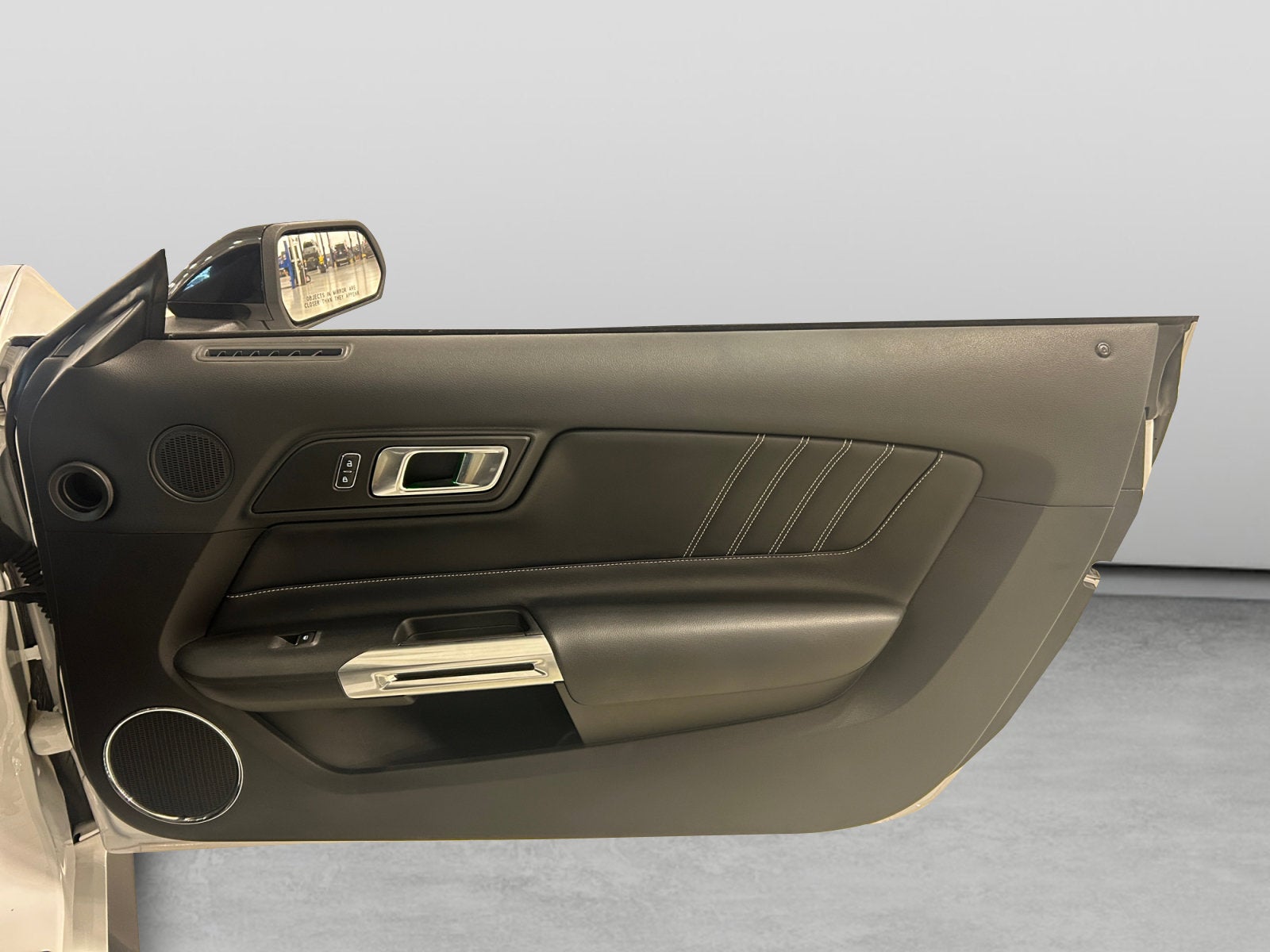 2022 Ford Mustang Premium