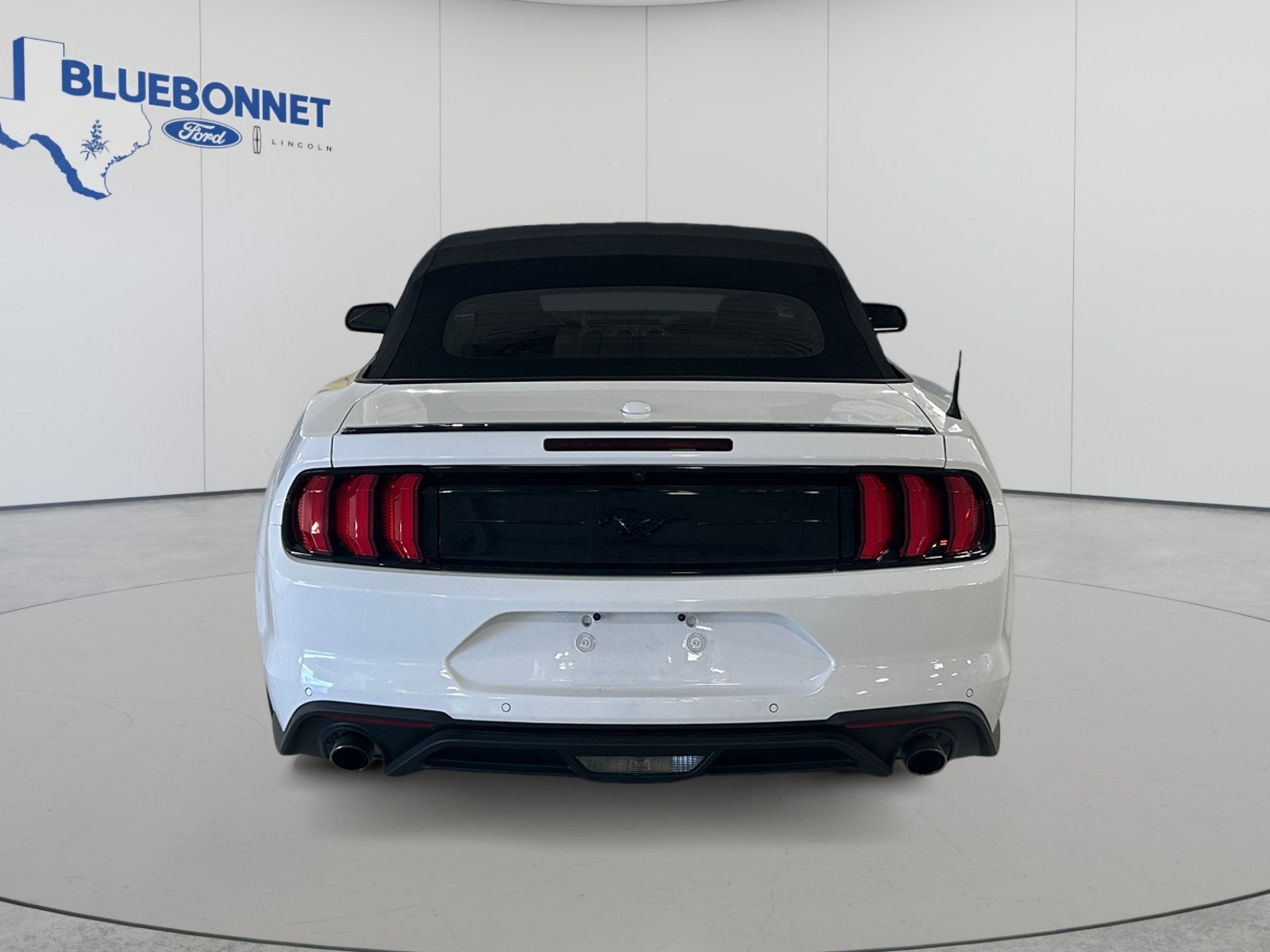 2022 Ford Mustang Premium