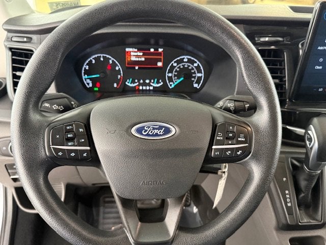 2023 Ford Transit Passenger Wagon XLT