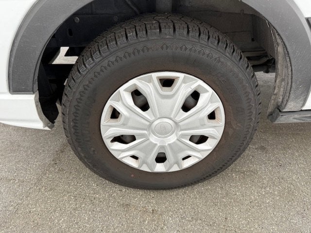 2023 Ford Transit Passenger Wagon XLT