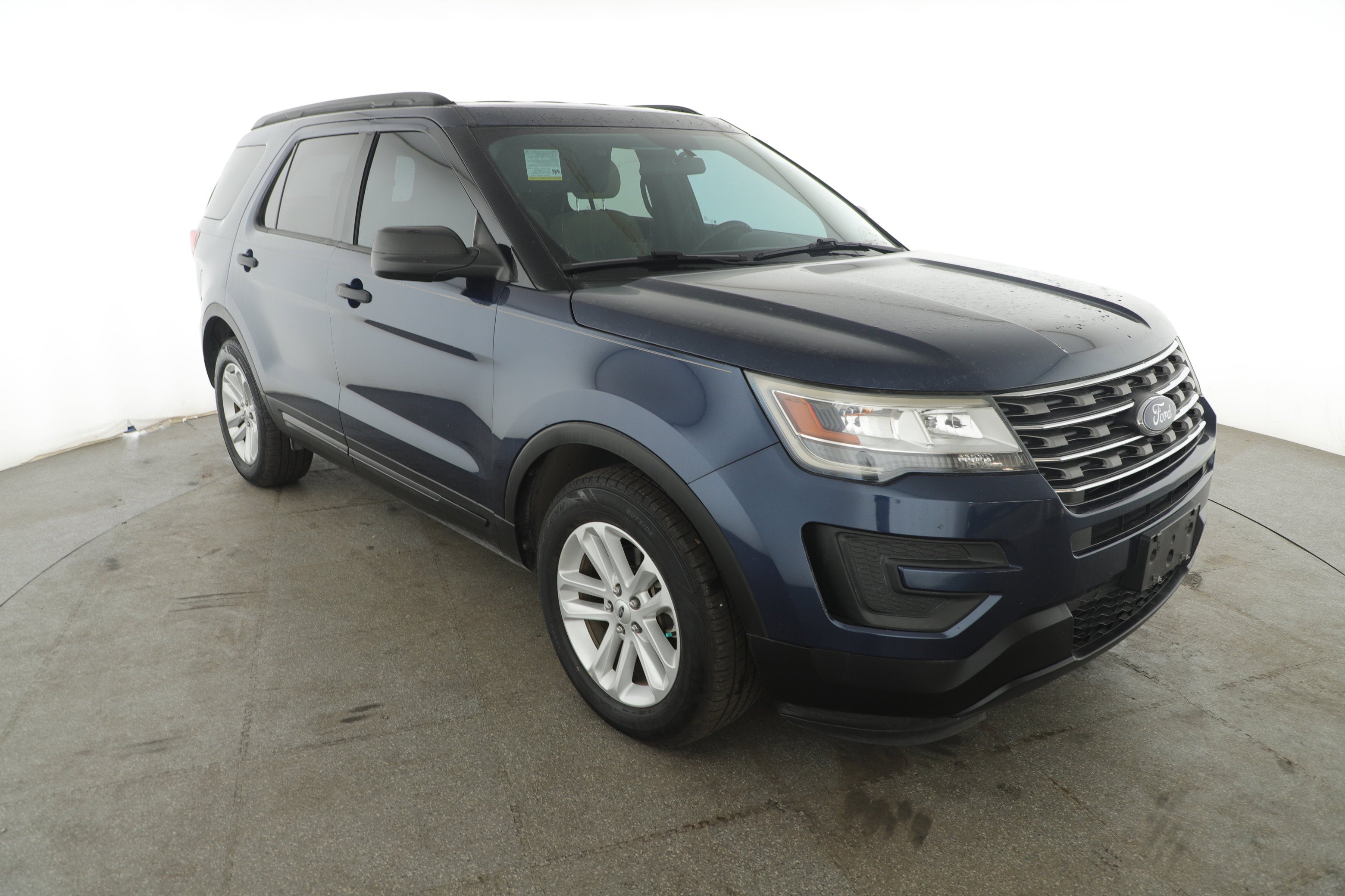 2017 Ford Explorer Base