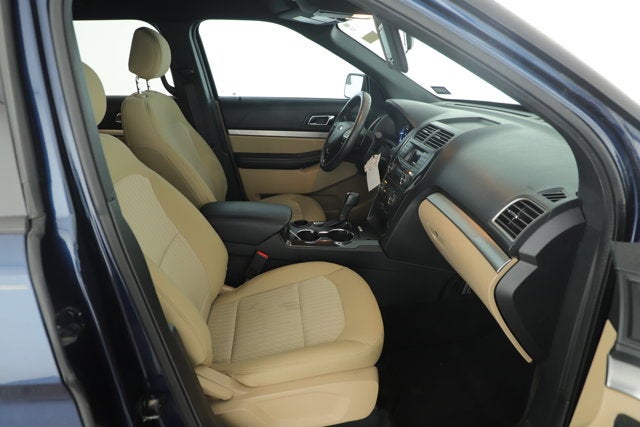 2017 Ford Explorer Base