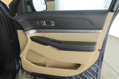 2017 Ford Explorer Base