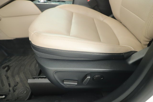 2021 Ford Escape Titanium Hybrid