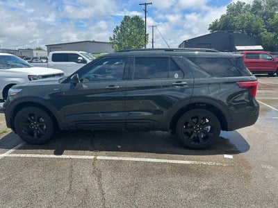 2023 Ford Explorer ST-Line