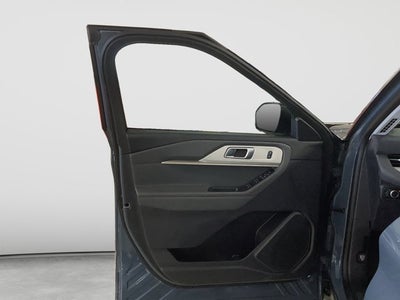 2026 Ford Explorer XLT