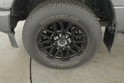 2022 Ford Super Duty F-250 SRW Platinum