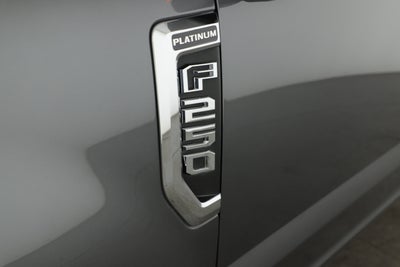 2022 Ford Super Duty F-250 SRW Platinum