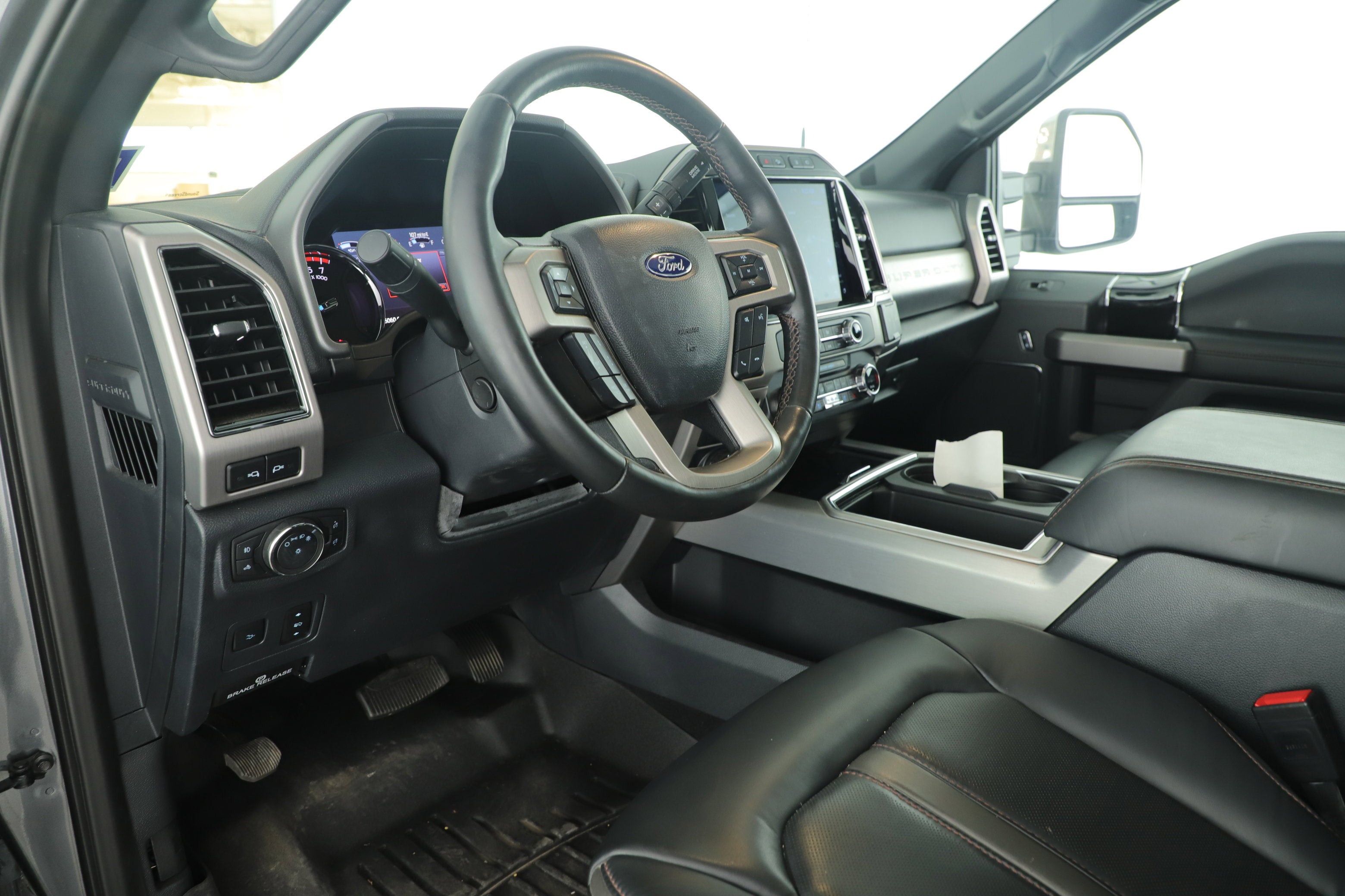 2022 Ford Super Duty F-250 SRW Platinum