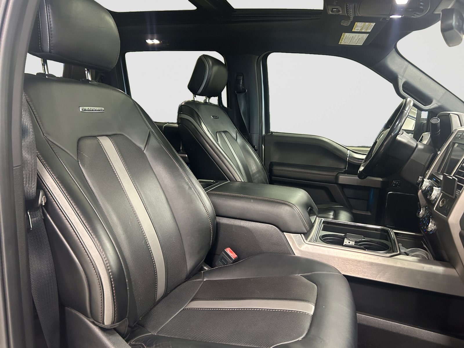 2019 Ford Super Duty F-250 SRW Platinum