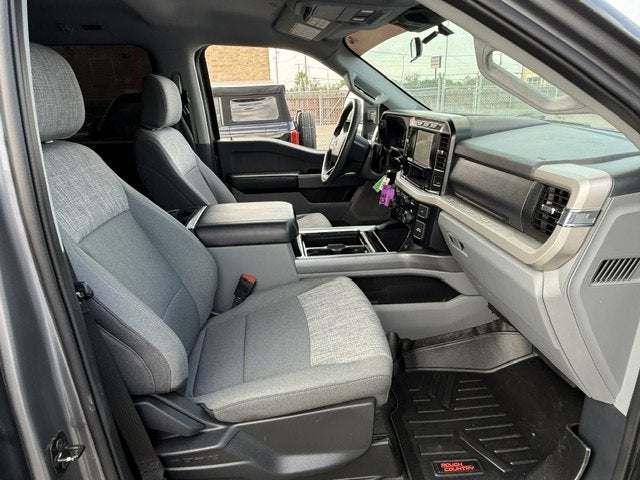 2024 Ford Super Duty F-250 SRW Base