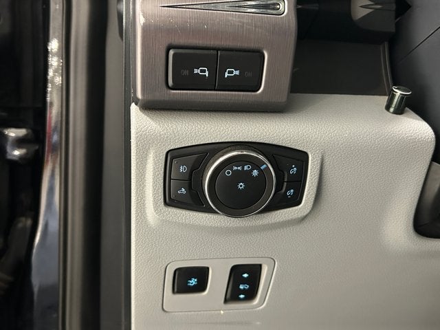 2022 Ford Super Duty F-250 SRW Limited