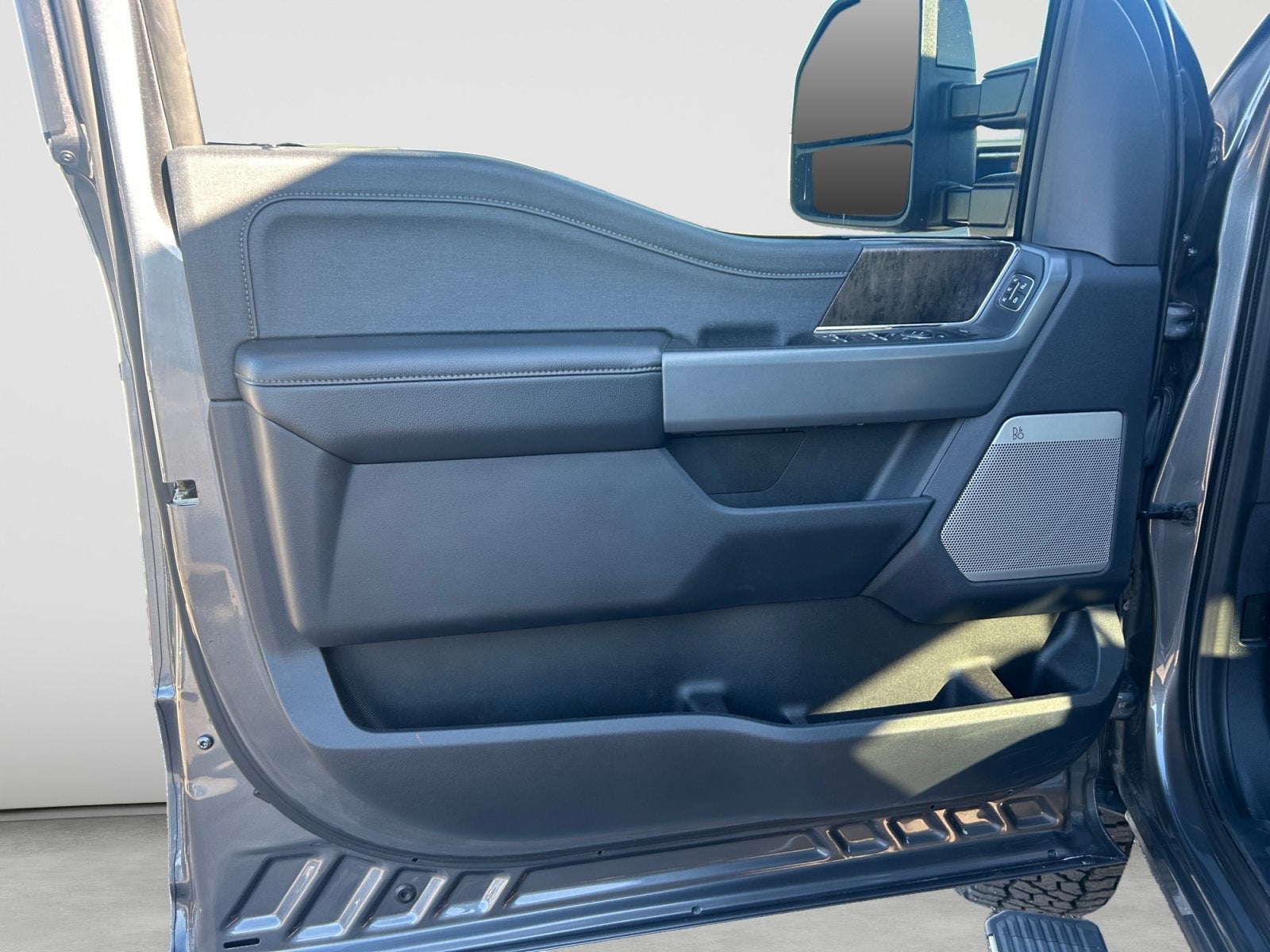 2024 Ford Super Duty F-250 SRW Lariat