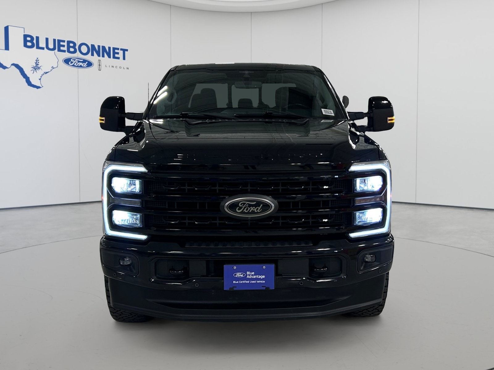 2023 Ford Super Duty F-250 SRW LARIAT