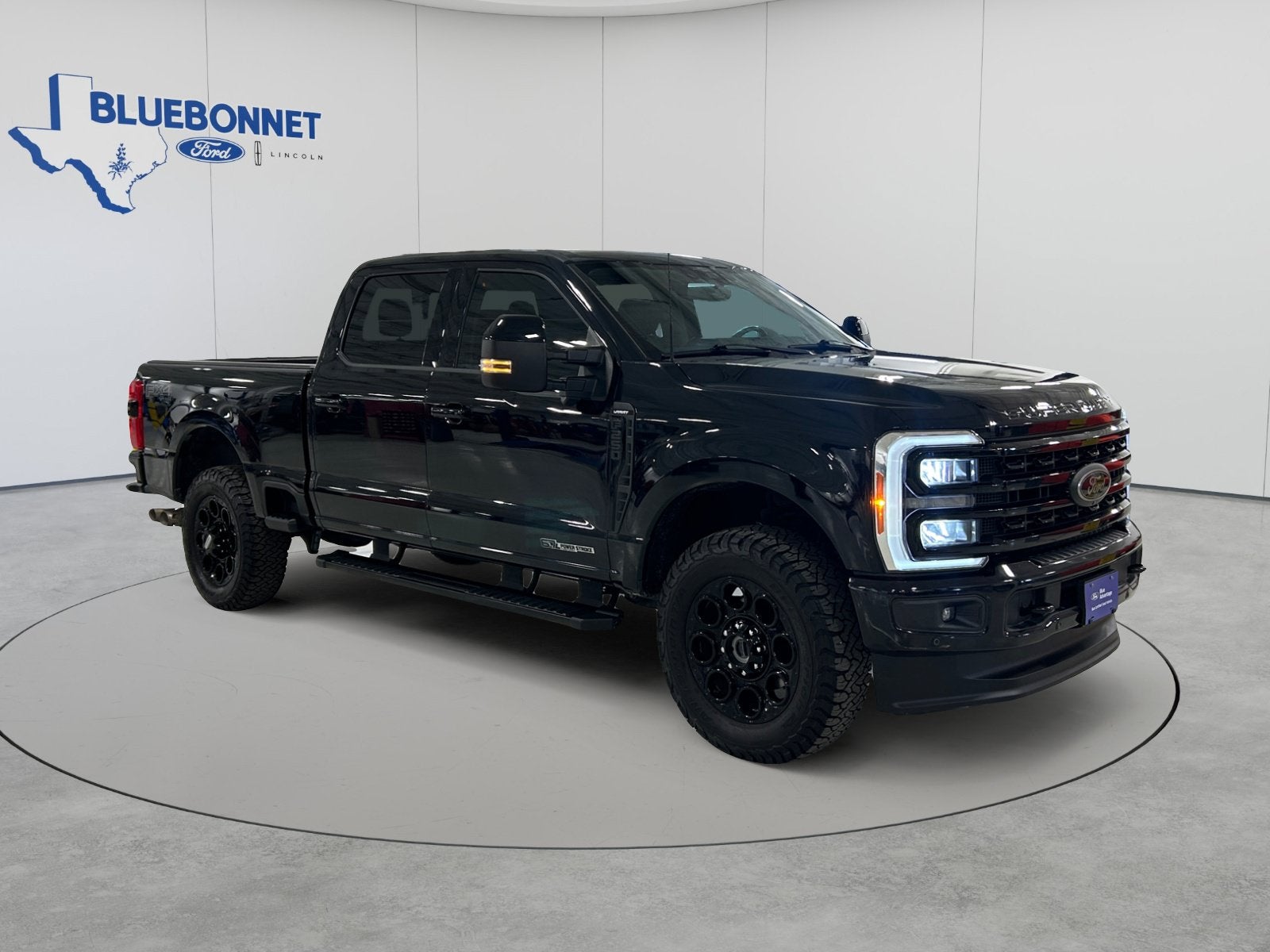 2023 Ford Super Duty F-250 SRW LARIAT