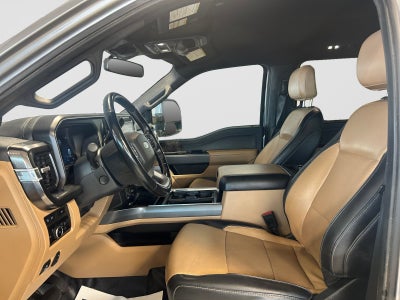 2023 Ford Super Duty F-250 SRW Lariat