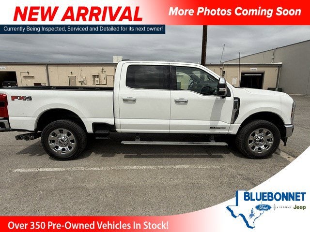 2025 Ford Super Duty F-250 SRW Base