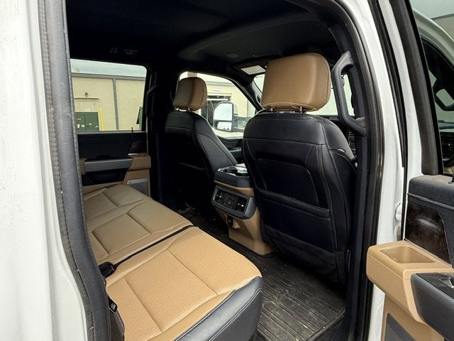 2025 Ford Super Duty F-250 SRW Base