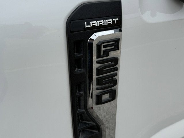 2025 Ford Super Duty F-250 SRW Base