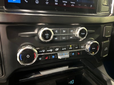 2023 Ford Super Duty F-350 SRW Lariat