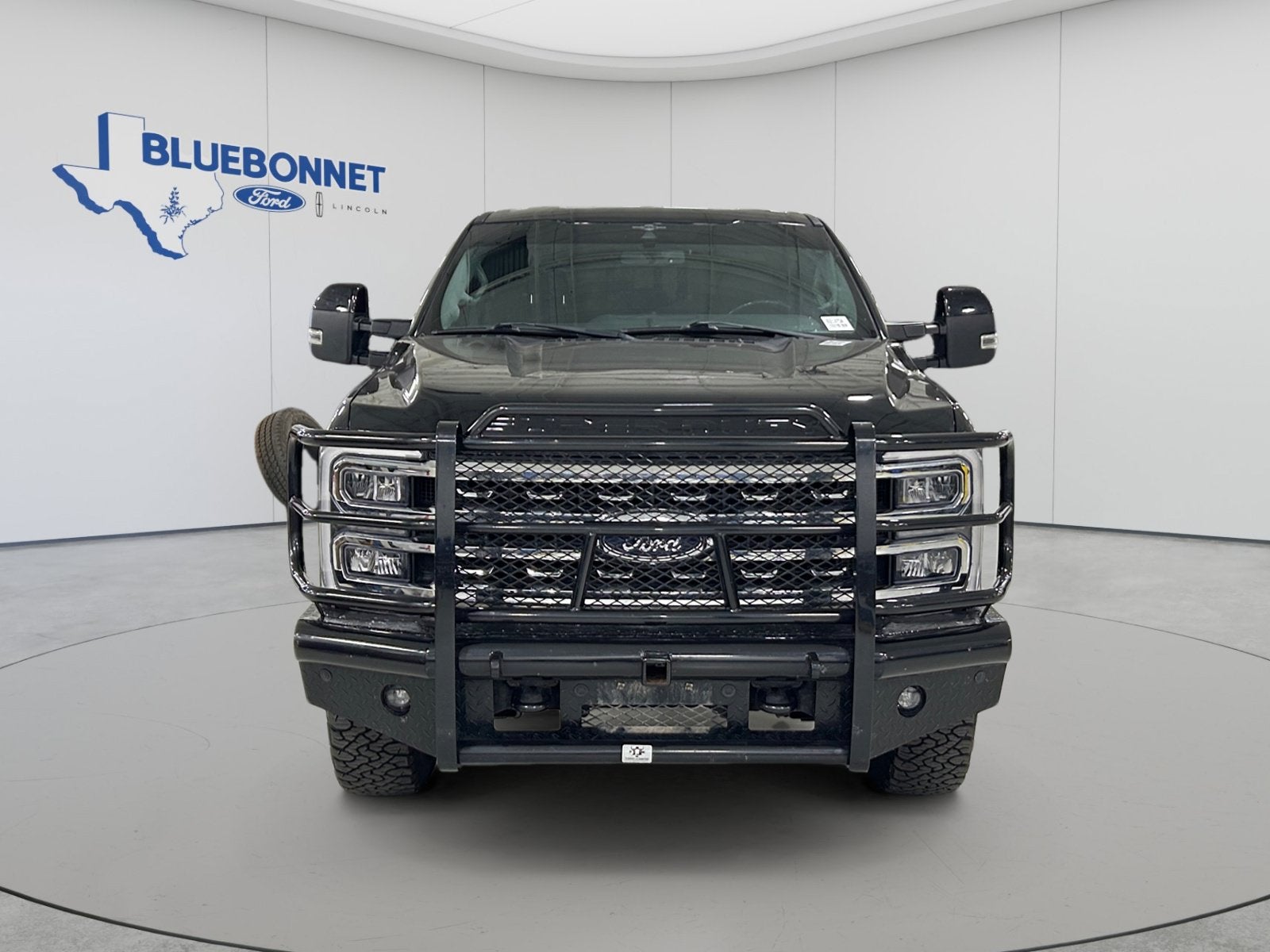 2023 Ford Super Duty F-350 SRW Lariat