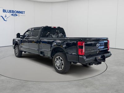 2023 Ford Super Duty F-350 SRW Lariat