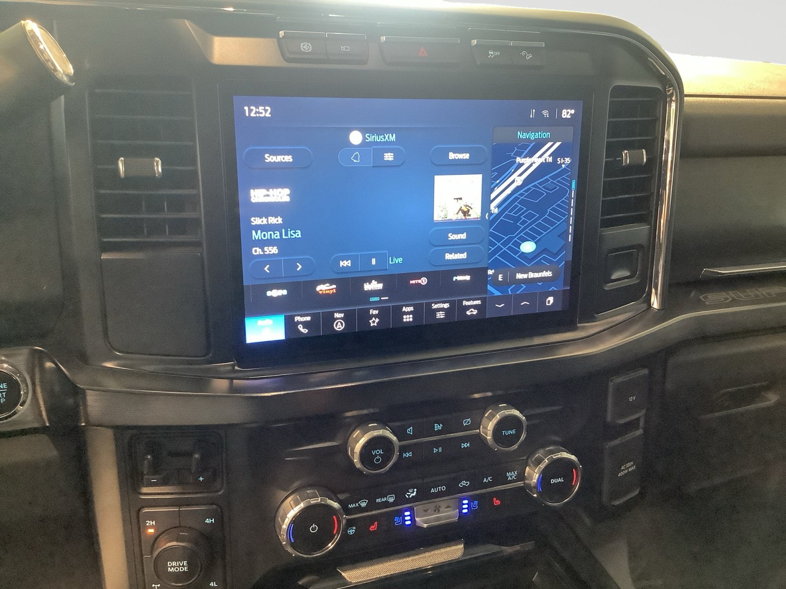 2024 Ford Super Duty F-350 SRW Lariat