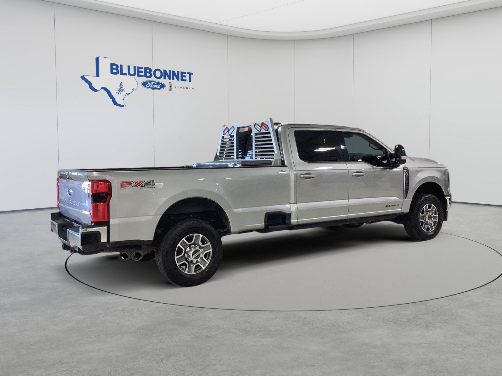 2024 Ford Super Duty F-350 SRW Lariat