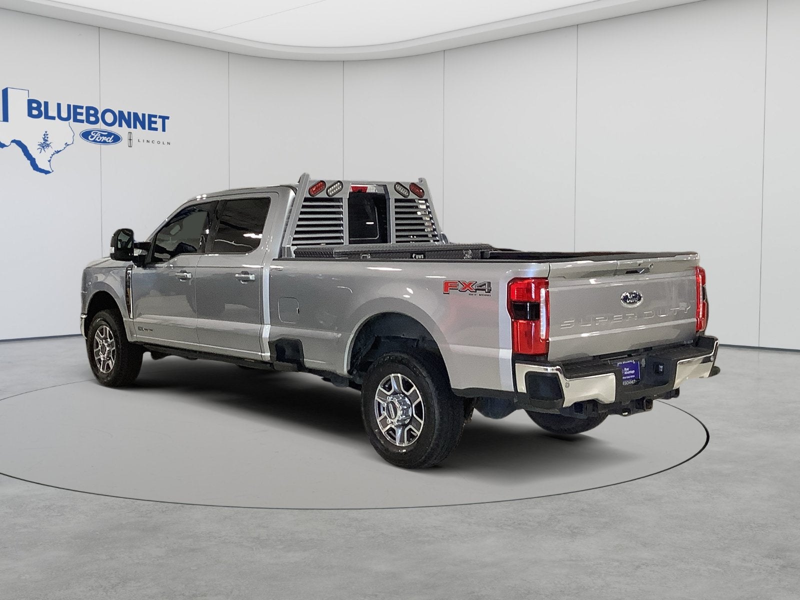 2024 Ford Super Duty F-350 SRW Lariat