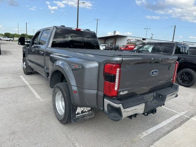 2023 Ford Super Duty F-350 DRW LARIAT
