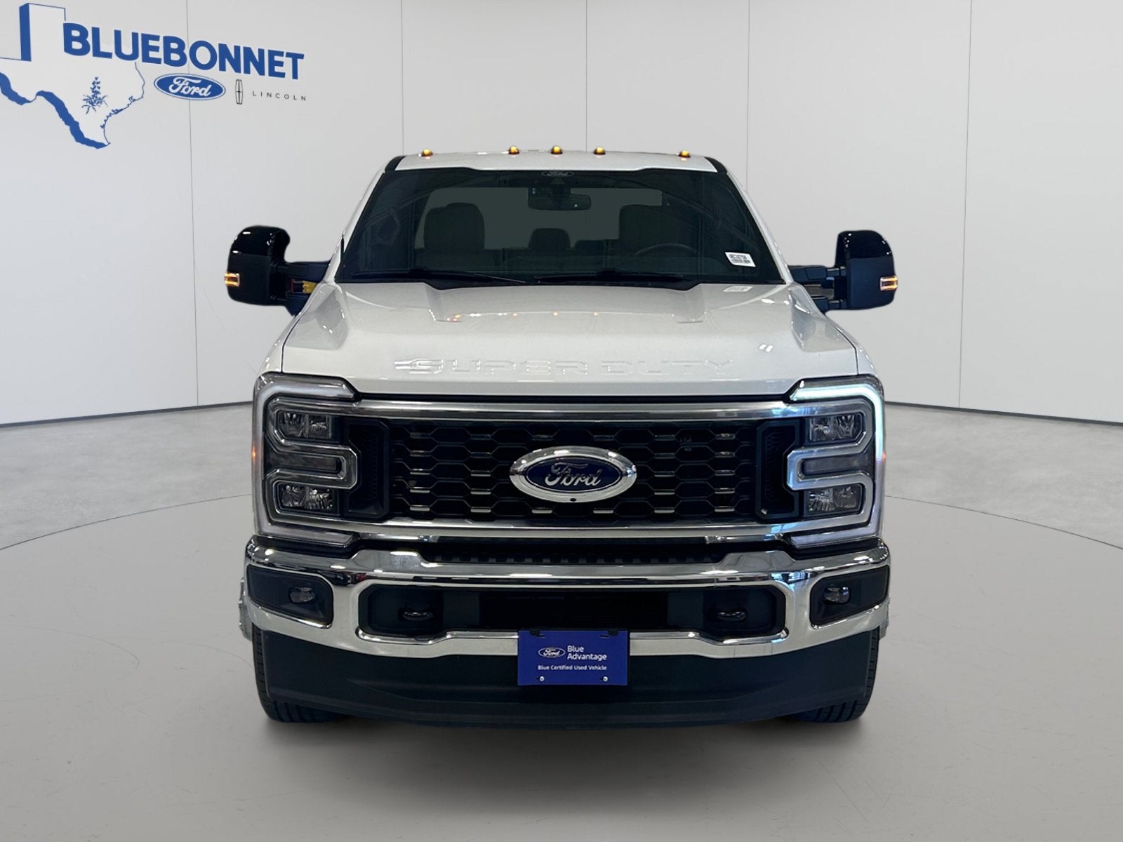 2025 Ford Super Duty F-350 DRW LARIAT