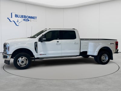 2025 Ford Super Duty F-350 DRW LARIAT