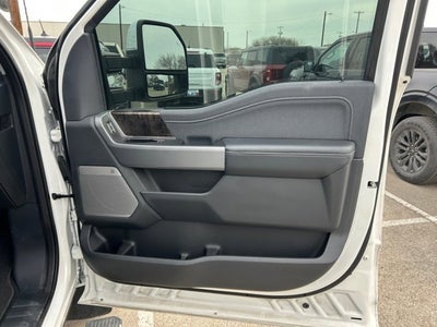 2024 Ford Super Duty F-350 DRW Super Duty