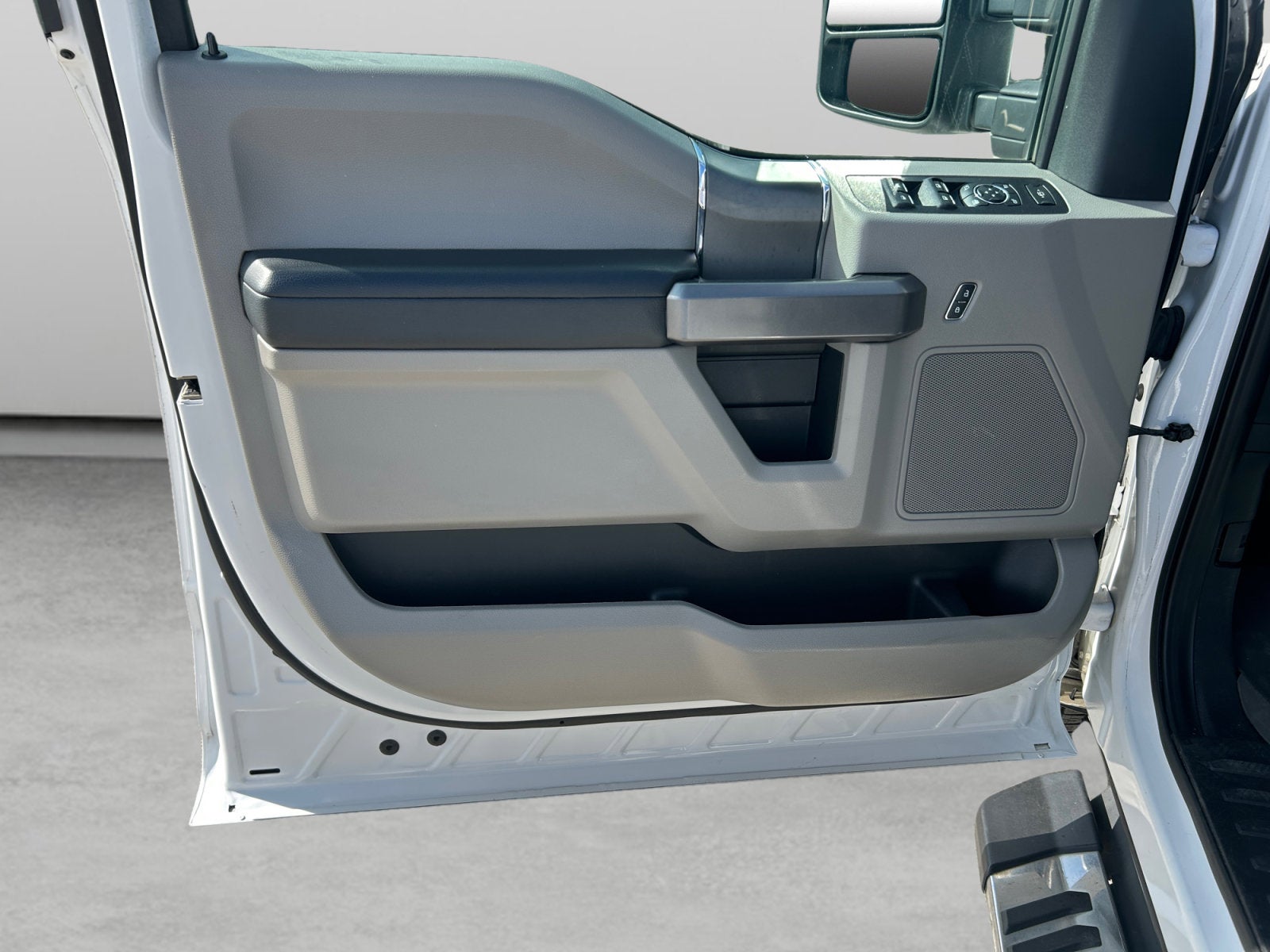 2020 Ford Super Duty F-350 DRW XLT