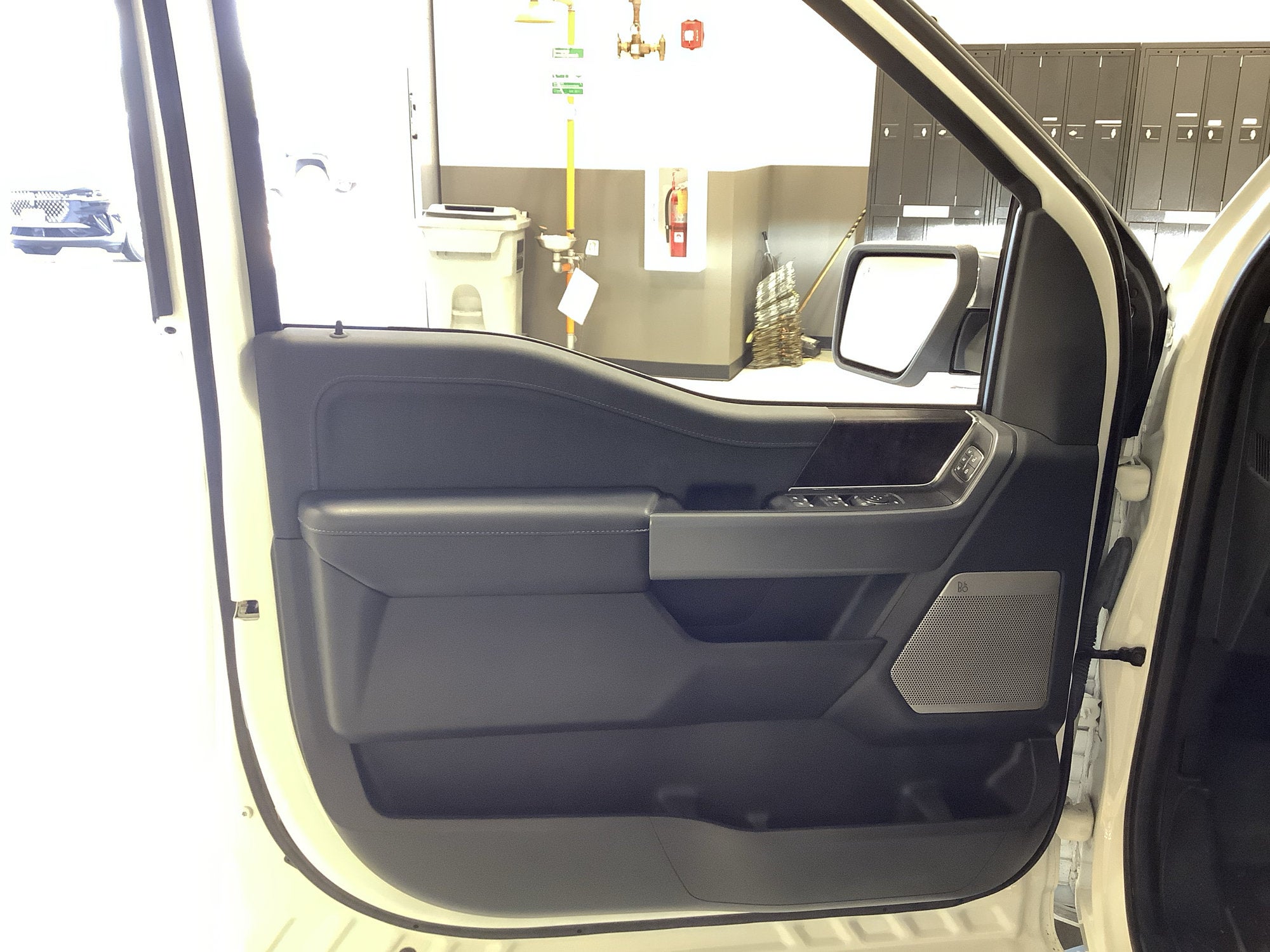 2022 Ford F-150 Base