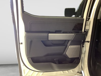 2022 Ford F-150 Base