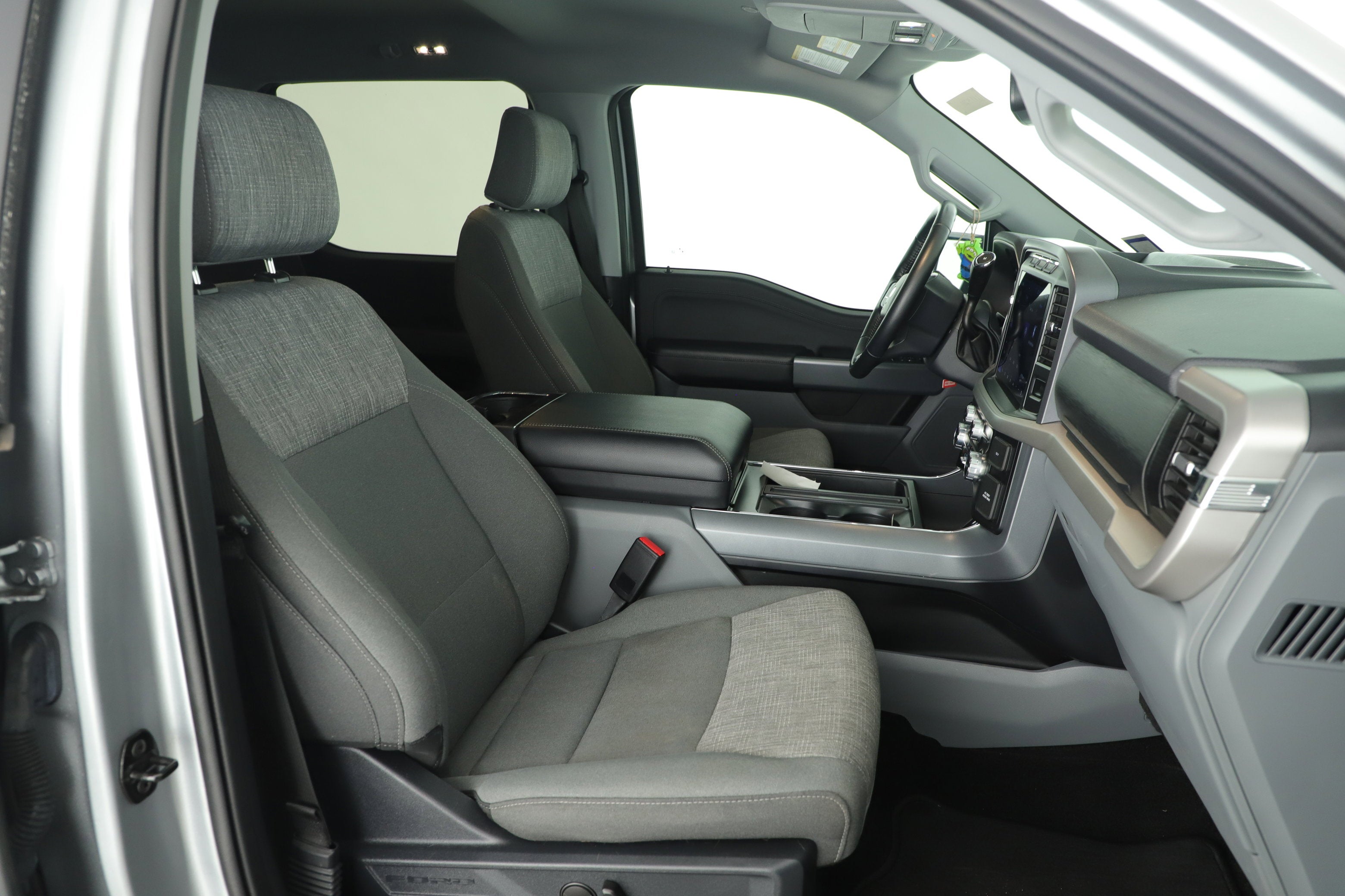 2022 Ford F-150 Base